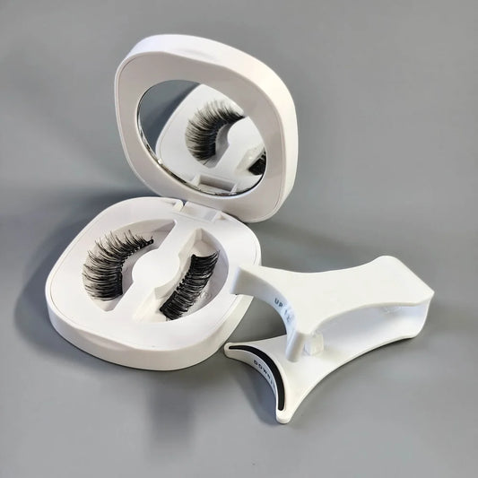 💎 Toxic Charm – Magnetic Eyelashes